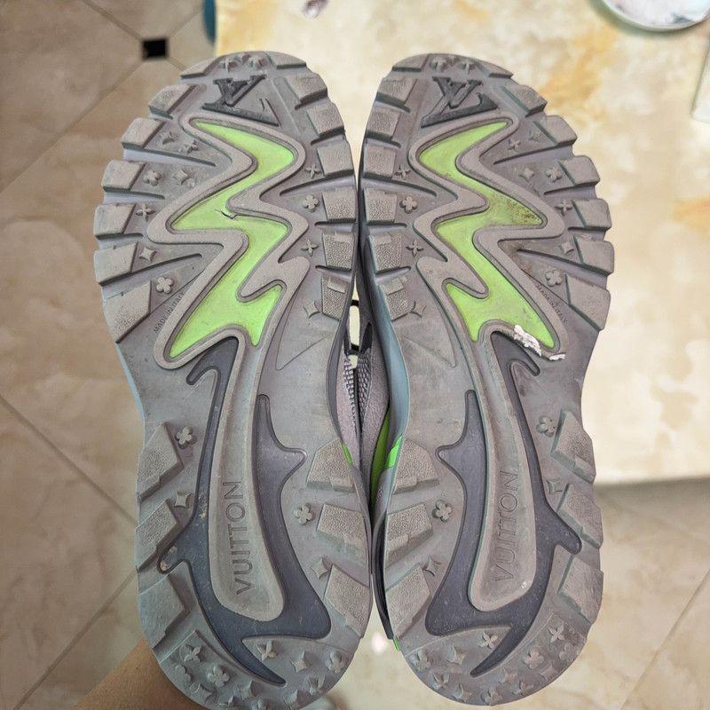 Louis Vuitton Louis Vuitton Runner Tatic Low-Top Sneakers 0079 Size US 9 / IT 39 - 4 Thumbnail
