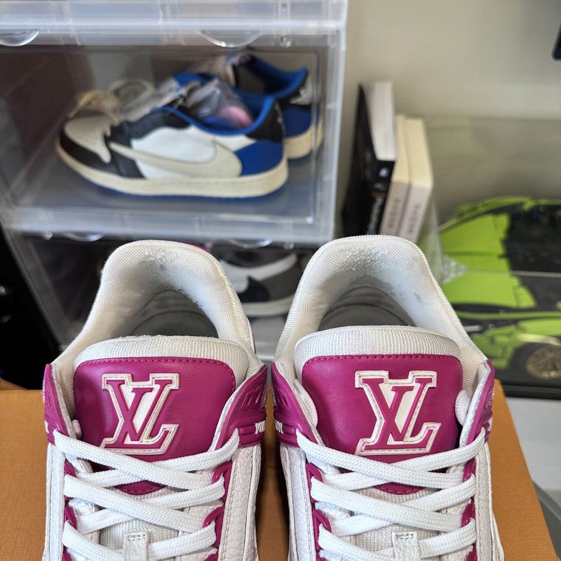 Louis Vuitton Louis Vuitton Trainer Low-Top Fashion Sneakers 0079 Size US 10 / IT 40 - 12 Thumbnail