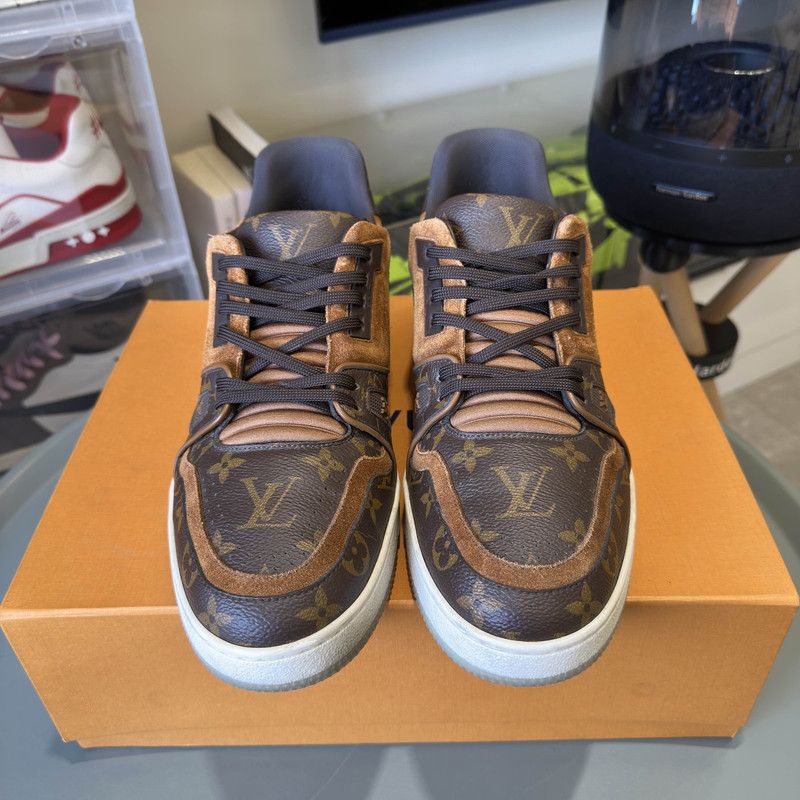 Louis Vuitton Louis Vuitton Stylish Casual Trainer Sneakers 0079 Size US 10 / IT 40 - 2 Thumbnail