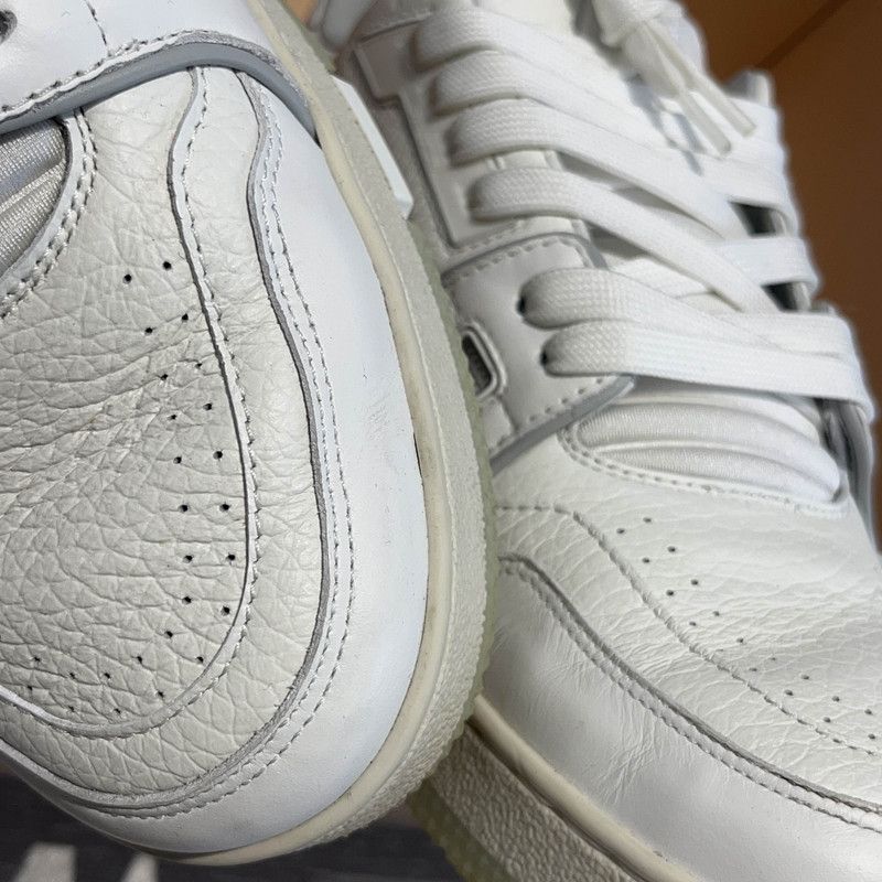 Louis Vuitton Louis Vuitton White Leather Low-Top Trainers 0079 Size US 10 / IT 40 - 11 Thumbnail