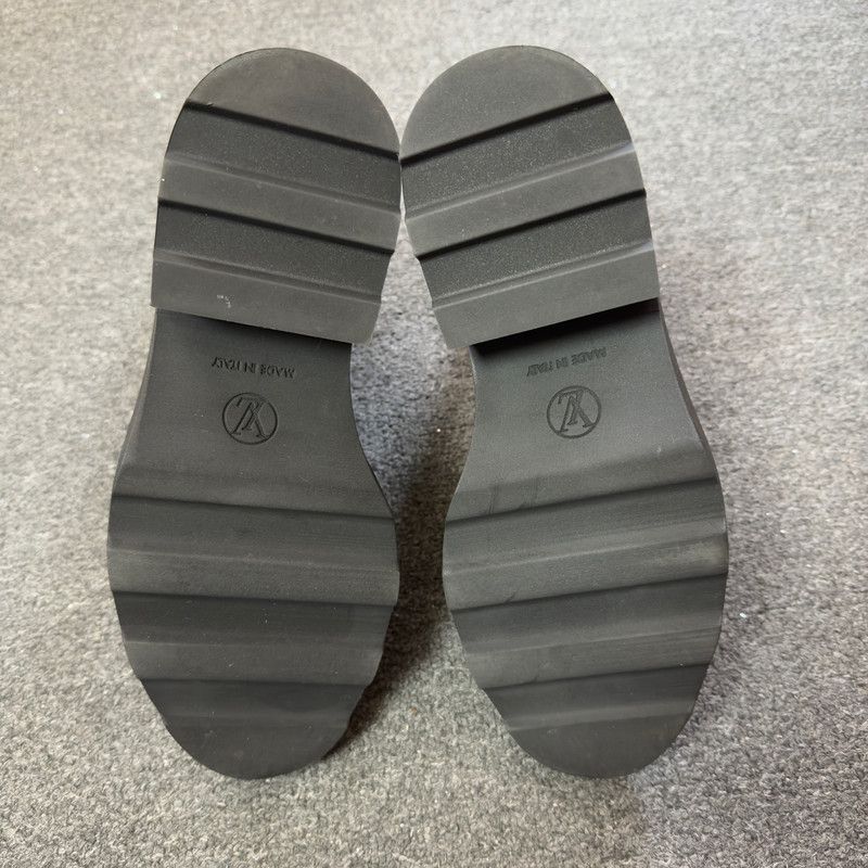 Louis Vuitton Louis Vuitton Black Chelsea Boots for Men and Women 0079 Size US 8 / IT 38 - 4 Thumbnail