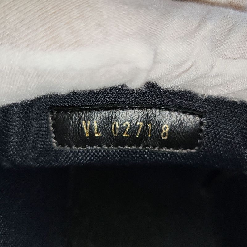 Louis Vuitton Louis Vuitton Black Trainer Sneakers for Fashion Lovers 0079 Size US 10 / IT 40 - 5 Thumbnail