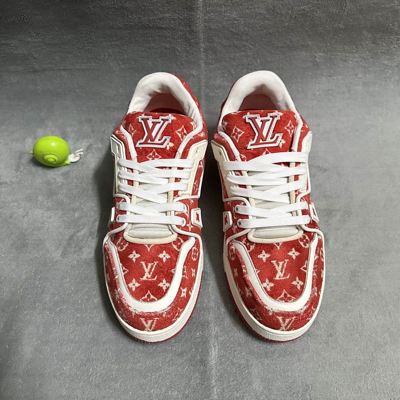Louis Vuitton Louis Vuitton Red and White Trainer Sneakers 0079 Size US 9 / IT 39 - 2 Thumbnail