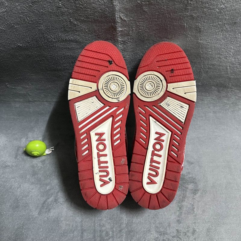 Louis Vuitton Louis Vuitton Red and White Trainer Sneakers 0079 Size US 9 / IT 39 - 4 Thumbnail
