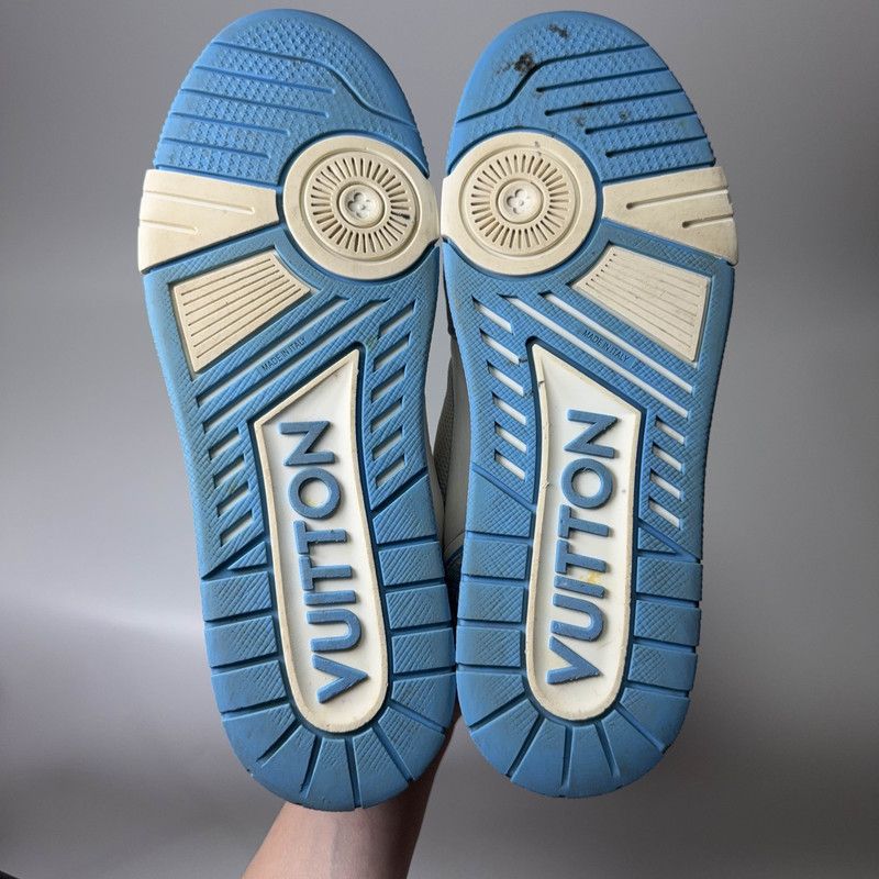 Louis Vuitton Louis Vuitton Blue and White Trainer Sneakers 0079 Size US 10 / IT 40 - 4 Thumbnail