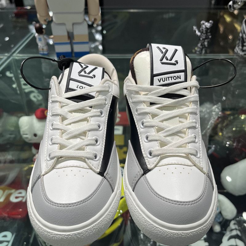 Louis Vuitton Louis Vuitton Charlie White Low-Top Sneakers 0079 Size US 5 / IT 35 - 2 Thumbnail