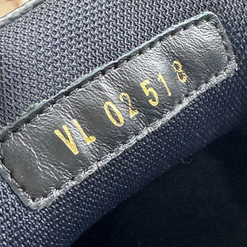 Louis Vuitton Louis Vuitton Black Low-Top Trainer Sneakers 0079 Size US 10 / IT 40 - 5 Thumbnail
