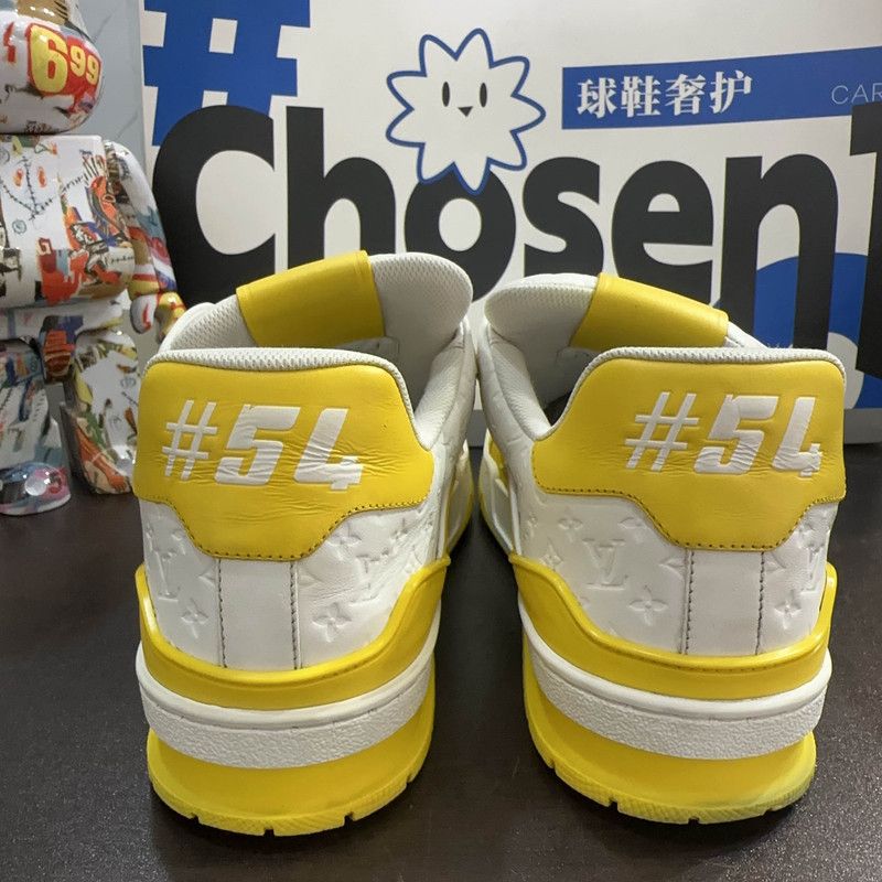 Louis Vuitton Louis Vuitton Trainer Low Top Sneakers in White Yellow 0079 Size US 10 / IT 40 - 3 Thumbnail