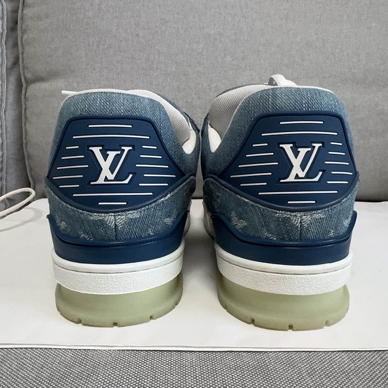 Louis Vuitton Louis Vuitton Blue Denim Fashion Low-Top Sneakers 0079 Size US 11 / IT 41 - 3 Thumbnail