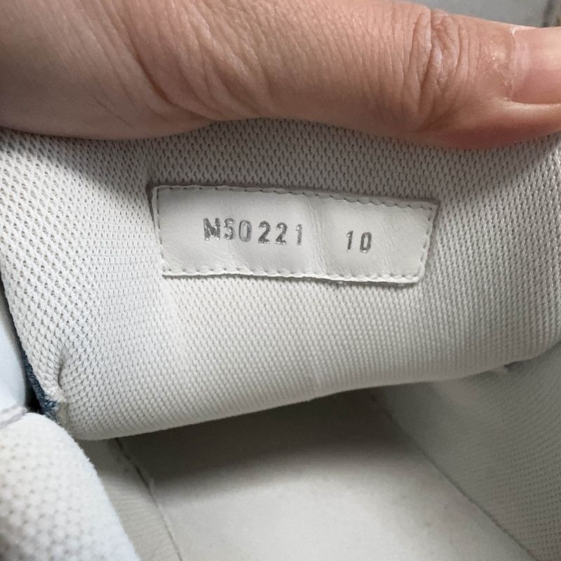 Louis Vuitton Louis Vuitton Blue Denim Fashion Low-Top Sneakers 0079 Size US 11 / IT 41 - 5 Thumbnail