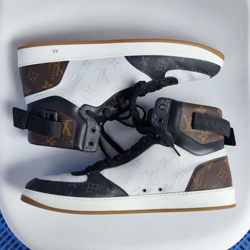 Louis Vuitton Louis Vuitton Rivoli Sneakers in Black and White 0079 Size US 12 / IT 42 - 7 Thumbnail