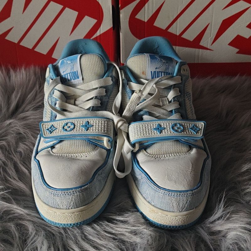 Louis Vuitton Louis Vuitton Blue and White Low-Top Trainer 0079 Size US 9 / IT 39 - 2 Thumbnail