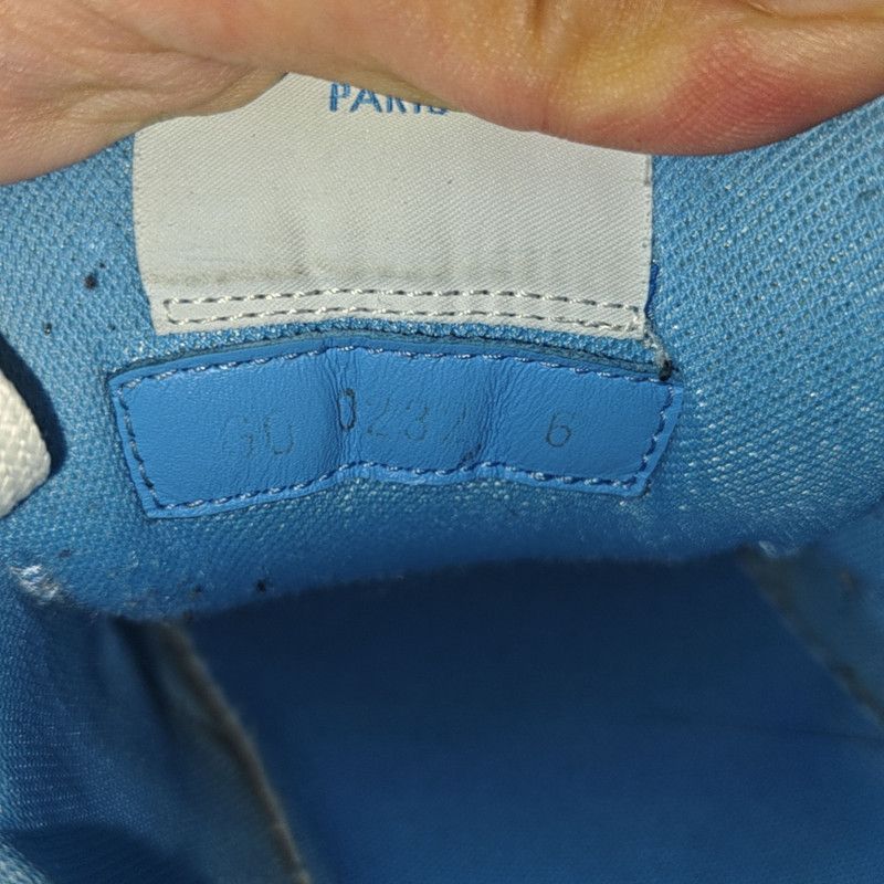 Louis Vuitton Louis Vuitton Blue and White Low-Top Trainer 0079 Size US 9 / IT 39 - 5 Thumbnail