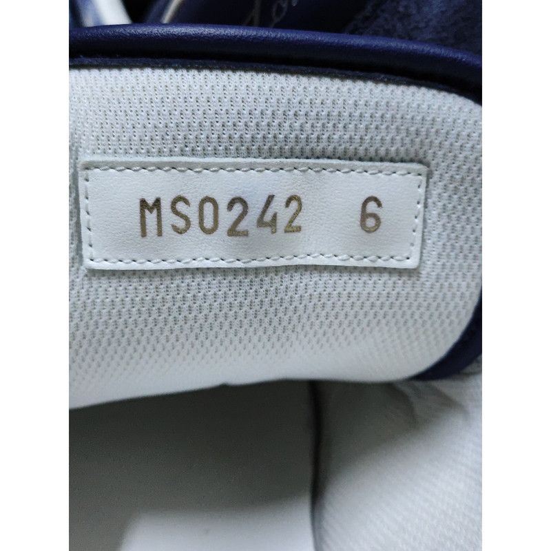 Louis Vuitton Louis Vuitton Ollie Blue Casual Lace-Up Sneakers 0079 Size US 9 / IT 39 - 5 Thumbnail