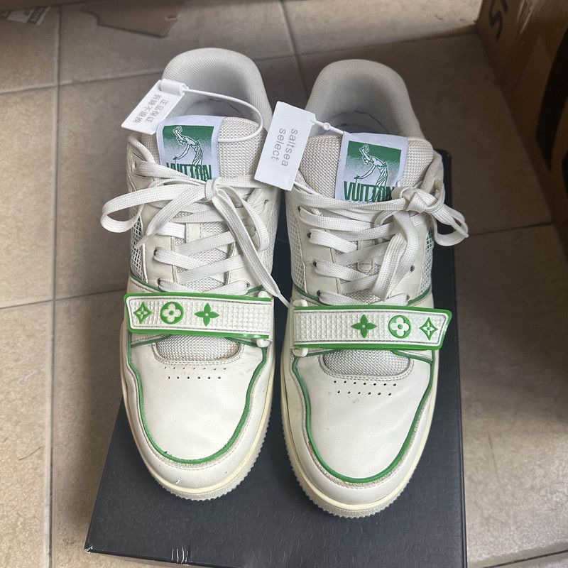 Louis Vuitton Louis Vuitton Classic Pattern Retro Fashion Sneakers 0079 Size US 9 / IT 39 - 2 Thumbnail