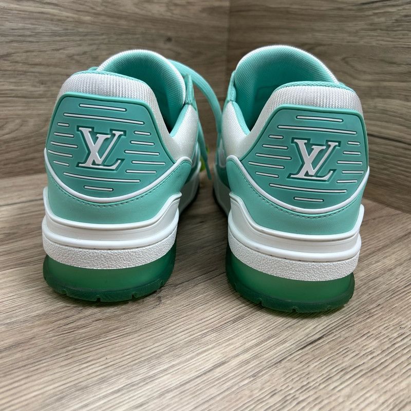 Louis Vuitton Louis Vuitton Trainer Low-Top Sneakers in Tiffany Green 0079 Size US 9 / IT 39 - 4 Thumbnail