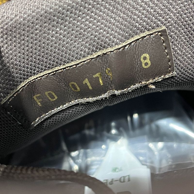 Louis Vuitton Louis Vuitton Stylish Low-Top Trainer Sneakers 0079 Size US 10 / IT 40 - 5 Thumbnail