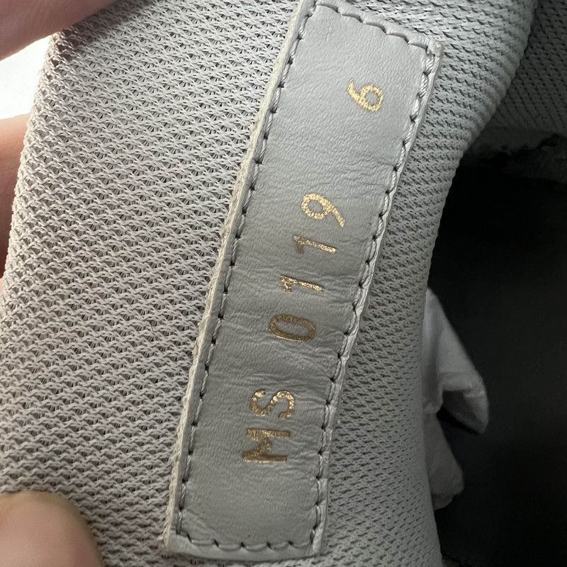 Louis Vuitton Louis Vuitton Stylish Low-Top Trainer Sneakers 0079 Size US 7 / IT 37 - 5 Thumbnail