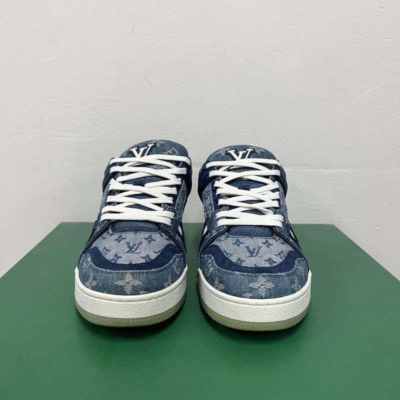 Louis Vuitton Louis Vuitton Denim Low-Top Trainer Sneakers 0079 Size US 9 / IT 39 - 2 Thumbnail
