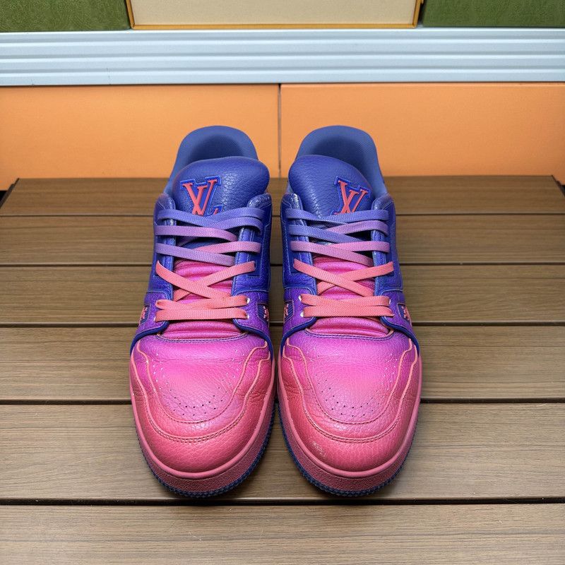 Louis Vuitton Louis Vuitton Stylish Low Top Trainer Sneakers 0079 Size US 9 / IT 39 - 2 Thumbnail