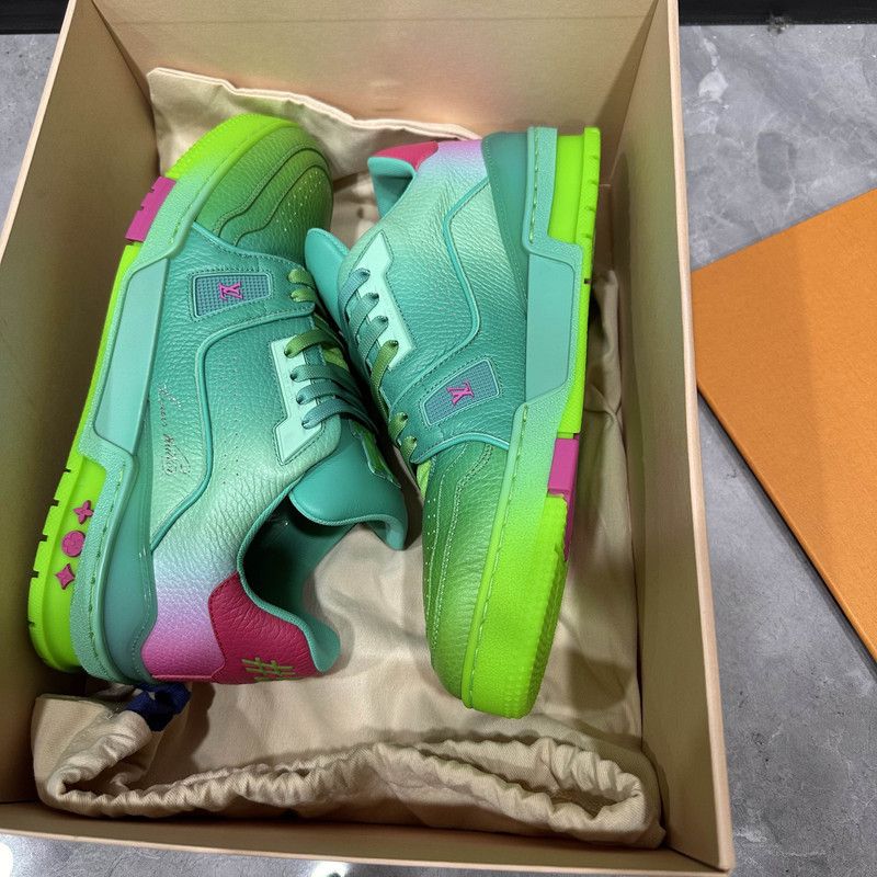 Louis Vuitton Louis Vuitton Trainer Fashion Sneakers in Blue Green 0079 Size US 10 / IT 40 - 6 Thumbnail