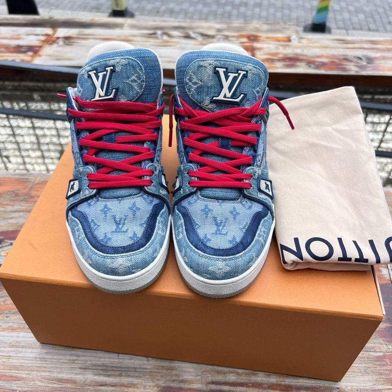 Louis Vuitton Louis Vuitton Trainer Sneakers in Blue 0079 Size US 9 / IT 39 - 2 Thumbnail