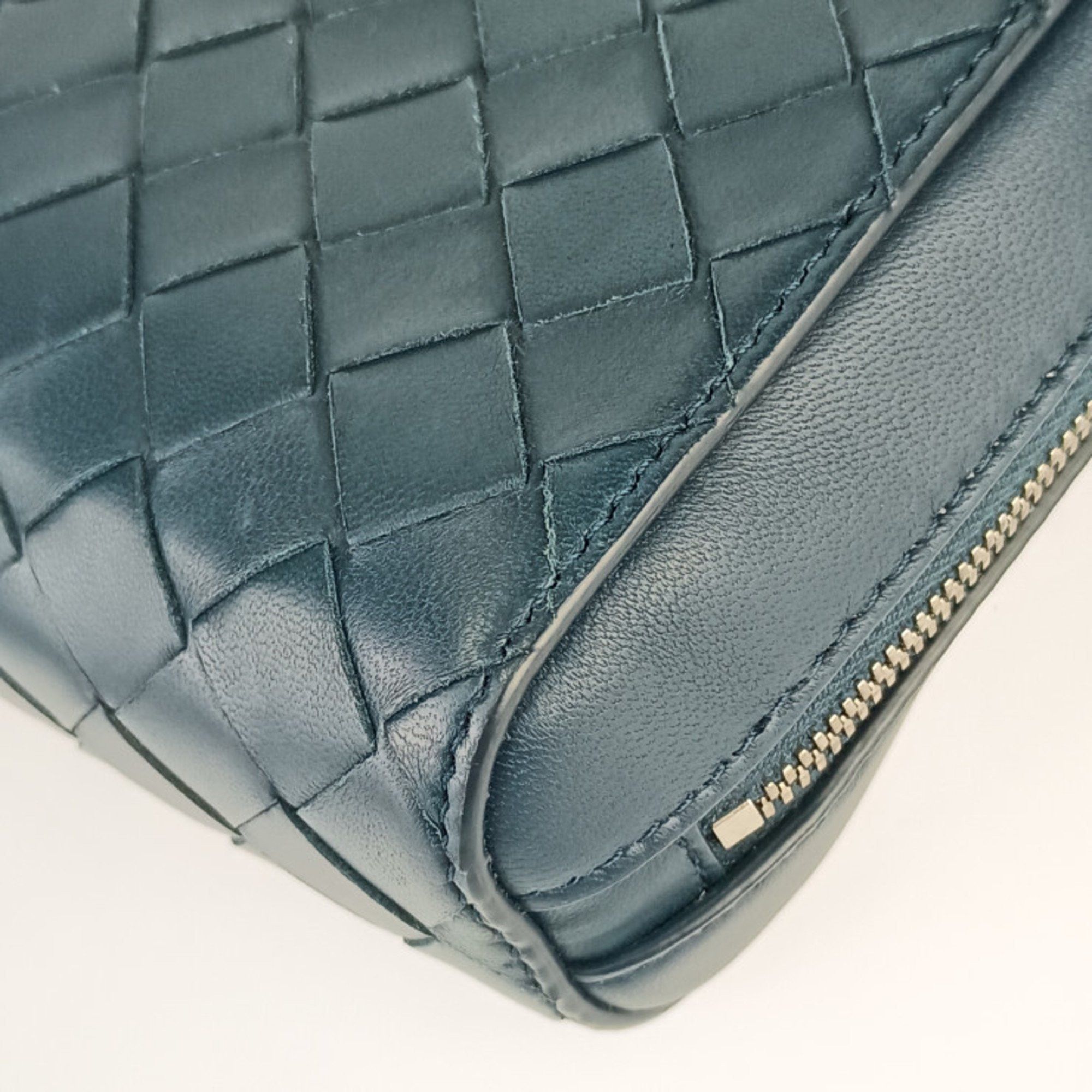 Bottega Veneta BOTTEGA VENETA Intrecciato Small The Valve Shoulder/Crossbody Bag 592692 VO0BI Blue Leather for Men and Women Size ONE SIZE - 5 Thumbnail