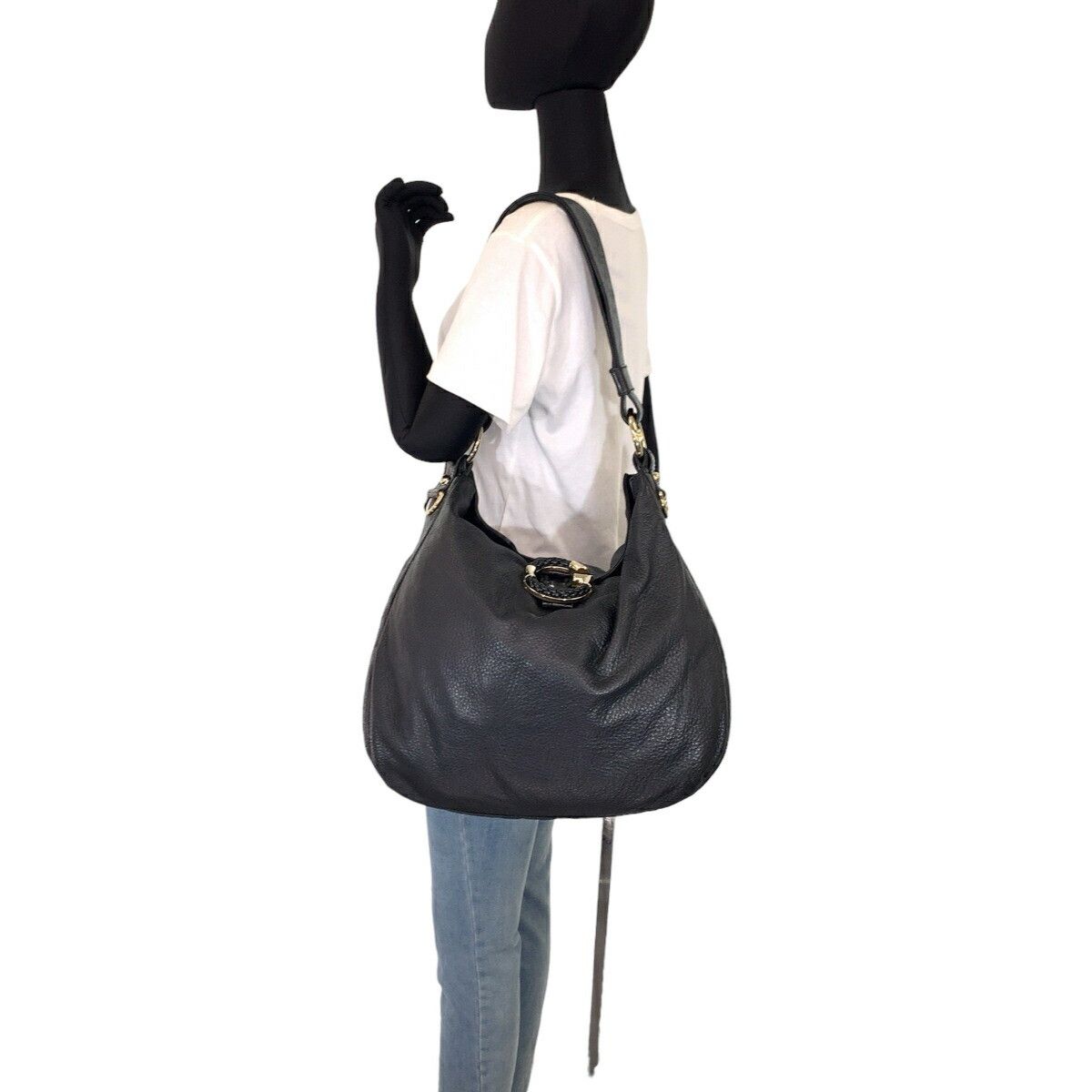 Gucci Gucci Gucci G Wave Embossed Leather Shoulder Bag Leather Shoulder Bag 232931 DUTY FREE for USA Size ONE SIZE - 7 Thumbnail