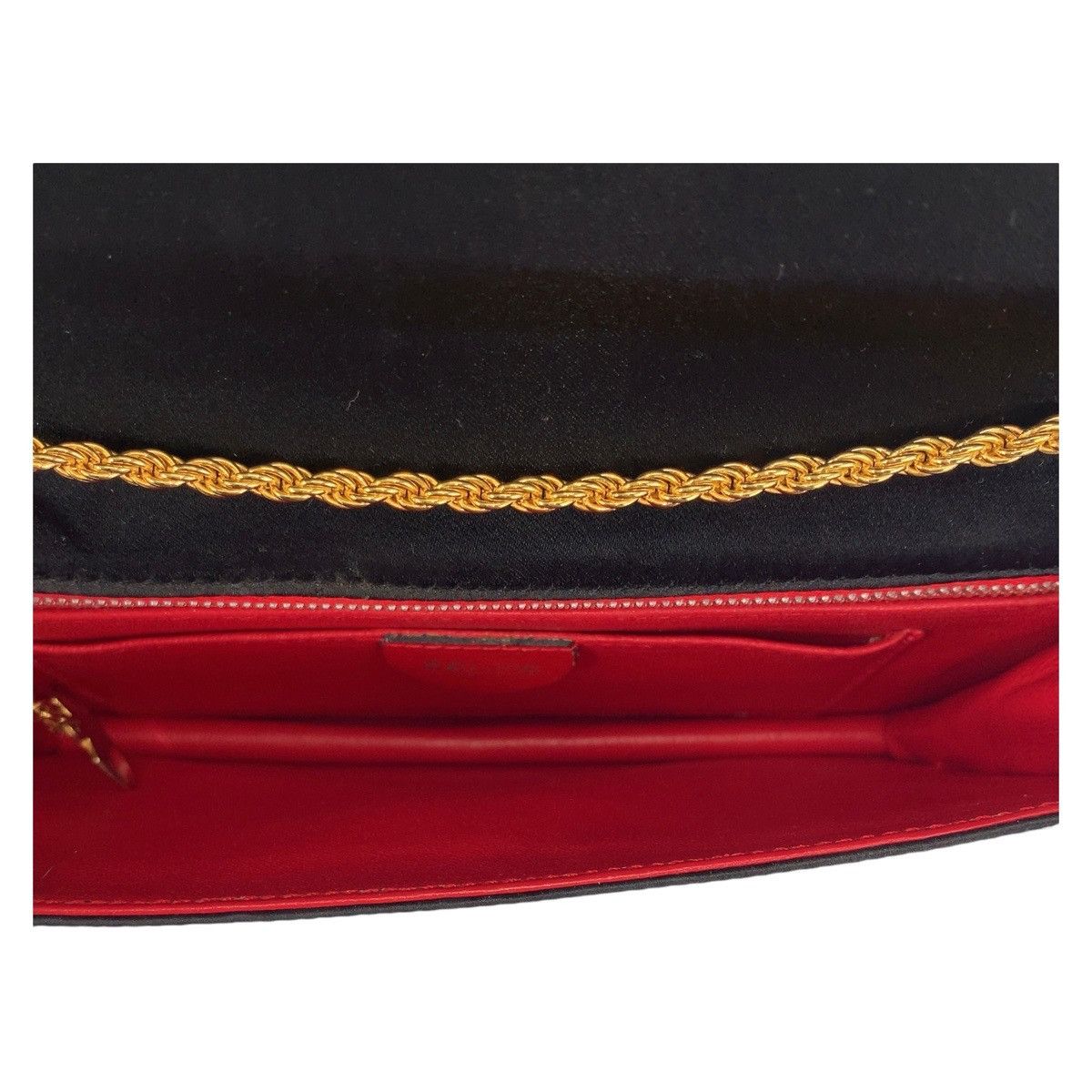 Celine Celine Celine Triomphe Blason Satin Chain Shoulder Bag Others Shoulder Bag DUTY FREE for USA Size ONE SIZE - 9 Thumbnail