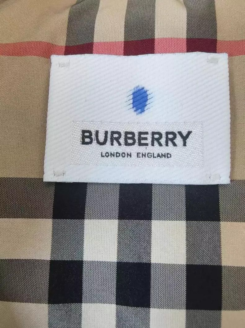 Burberry Burberry Black Puffer Coat with Plaid Lining Size XXS / US 00 / IT 34 - 3 Thumbnail