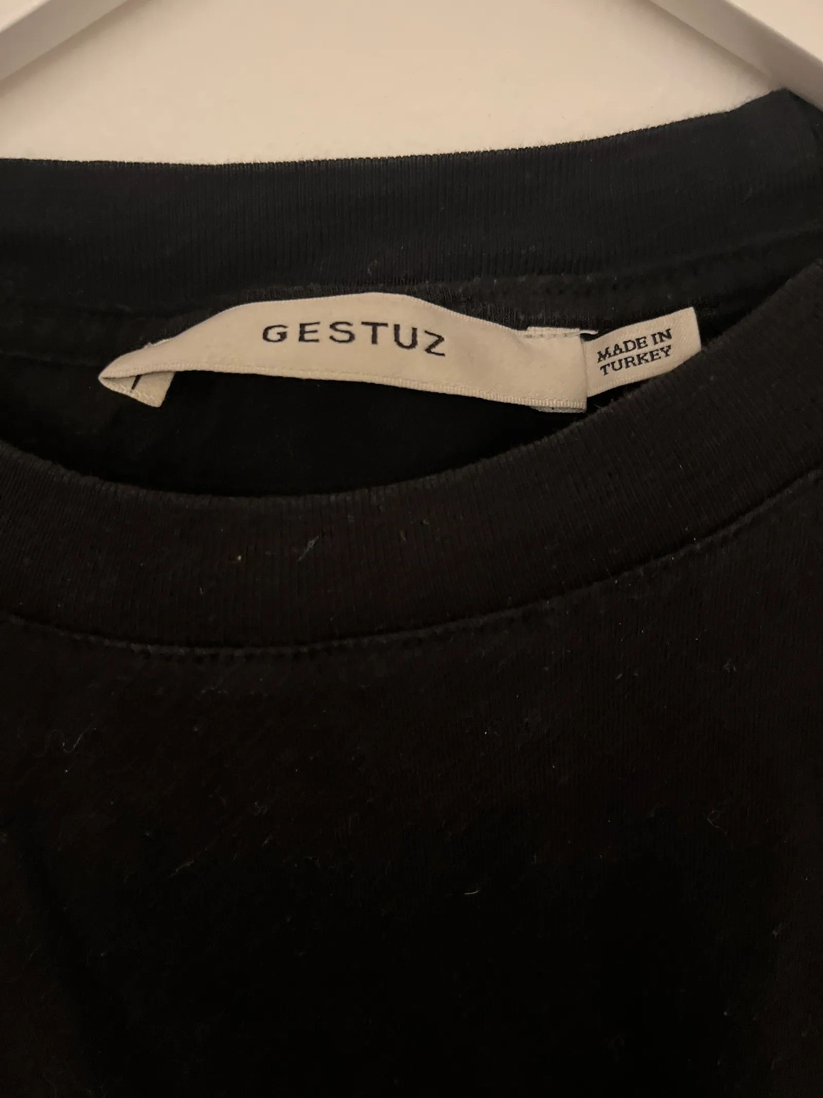 Gestuz Gestuz Short Sleeve T-shirt Size S / US 4 / IT 40 - 2 Thumbnail
