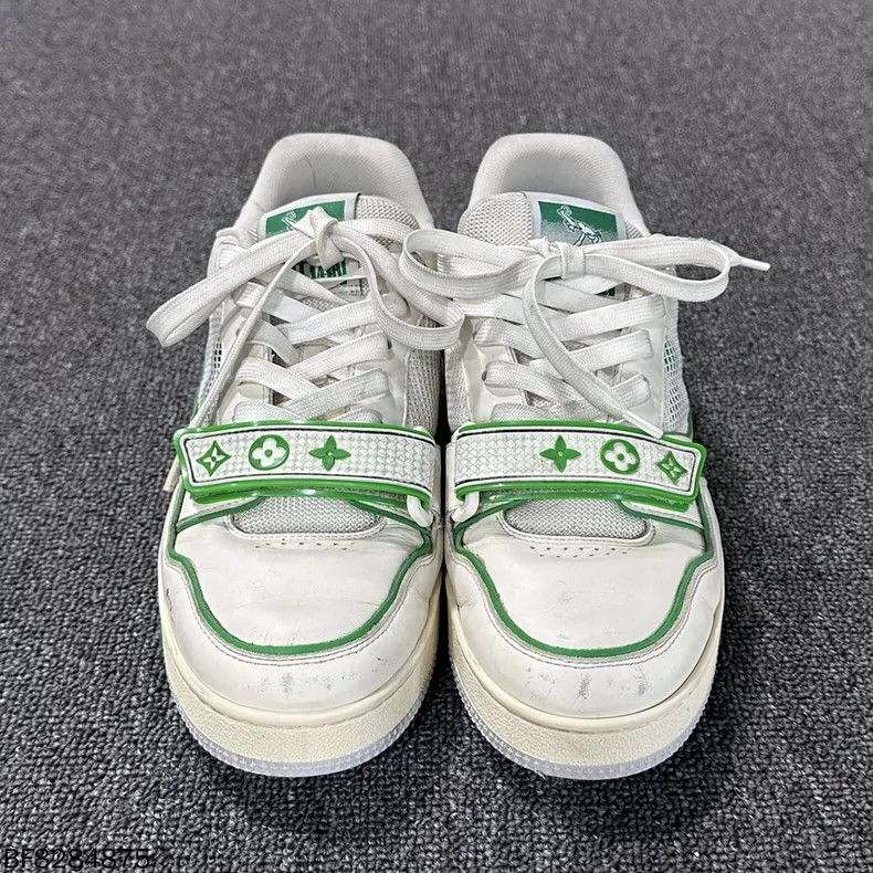 Louis Vuitton LV Louis Vuitton trainer sneakers Size US 15 / EU 48 - 2 Thumbnail