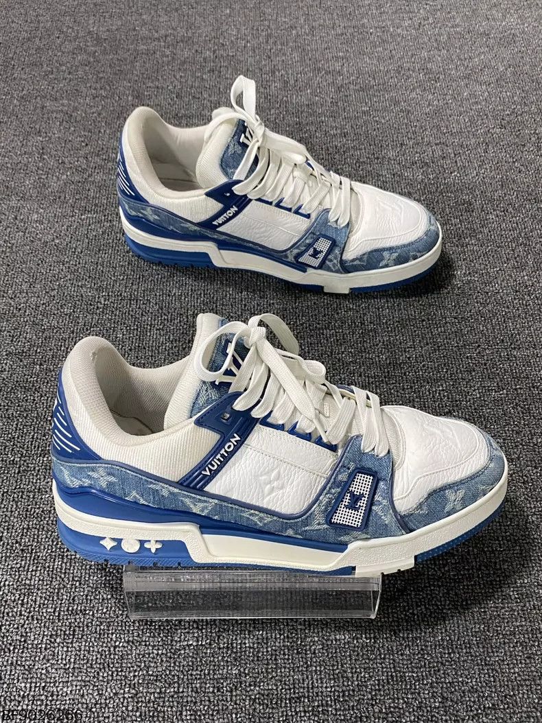 Louis Vuitton louis vuitton blue white trainer shoes Size US 15 / EU 48 - 4 Thumbnail