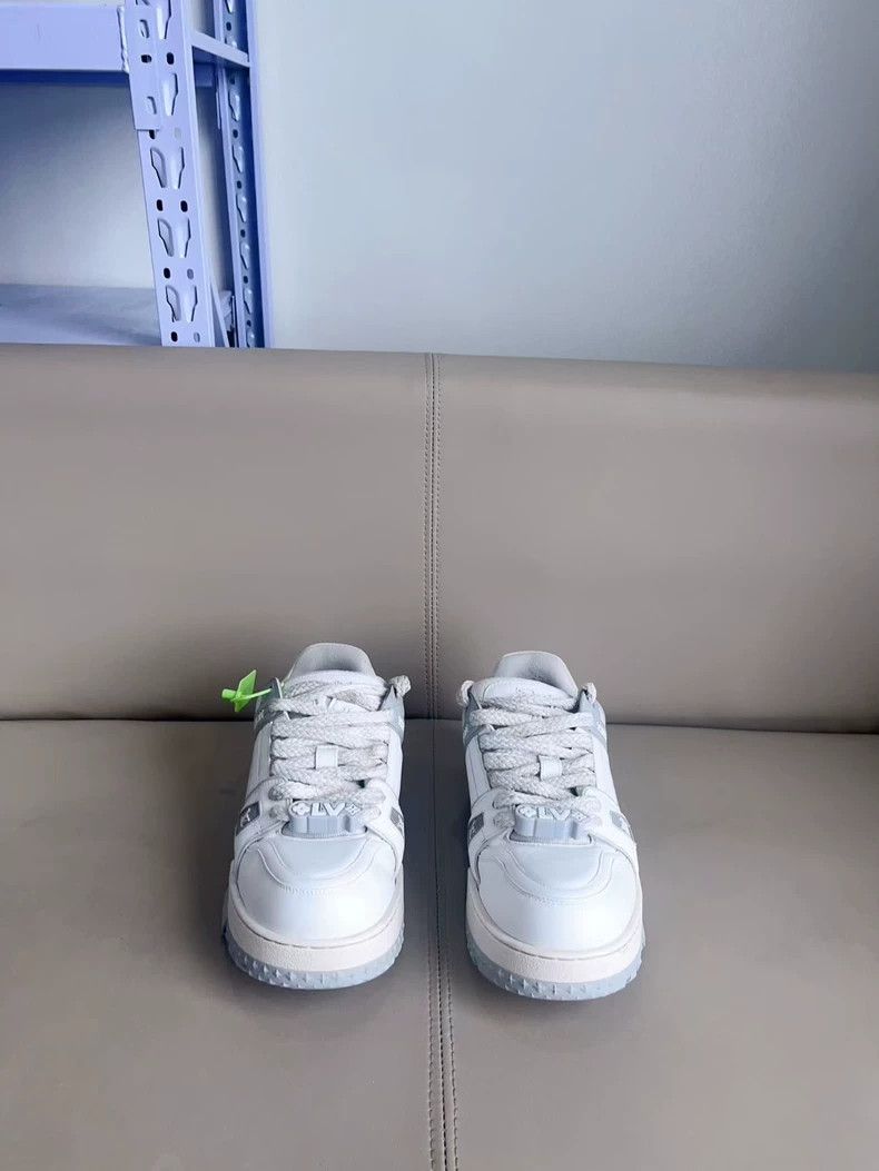 Louis Vuitton louis vuitton lv trainer maxi shoes Size US 15 / EU 48 - 7 Thumbnail