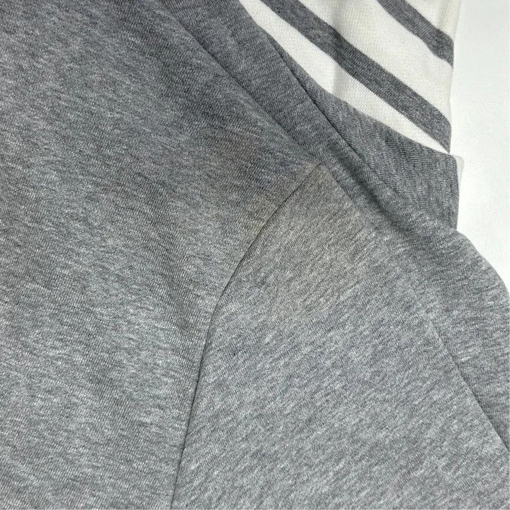 Thom Browne TB Men's Gray Striped Cardigan Sweater 0079 Size US L / EU 52-54 / 3 - 5 Thumbnail