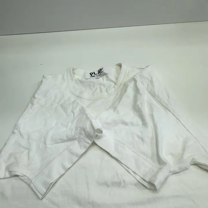 Comme des Garcons PLAY Comme des Garçons Play White Heart Short Sleeve Tee 0079 Size US M / EU 48-50 / 2 - 12 Thumbnail
