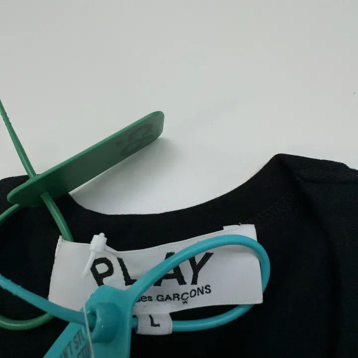 Comme des Garcons Comme des Garçons Play Black Heart Graphic T-Shirt 0079 Size US L / EU 52-54 / 3 - 3 Thumbnail