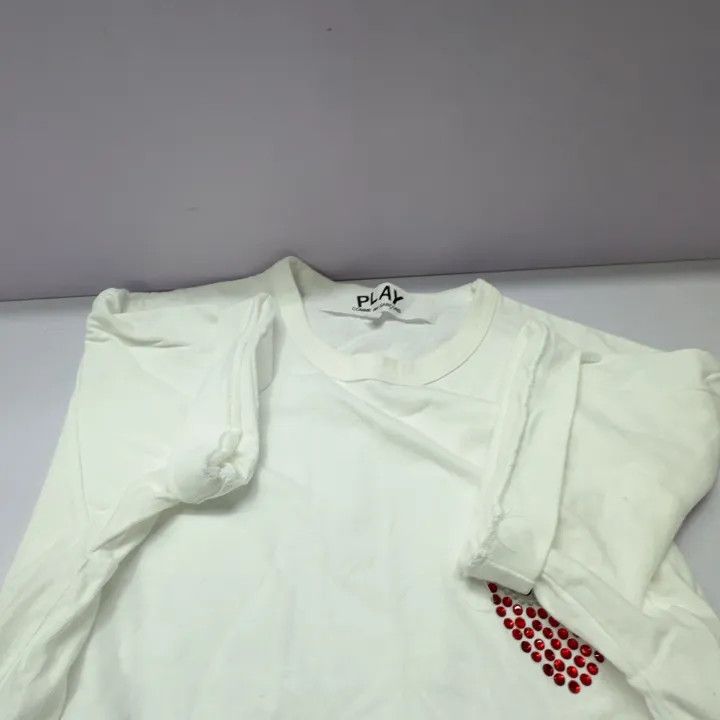 Comme des Garcons PLAY COMME des GARÇONS PLAY Red Heart Short Sleeve T-Shirt 0079 Size US M / EU 48-50 / 2 - 8 Thumbnail