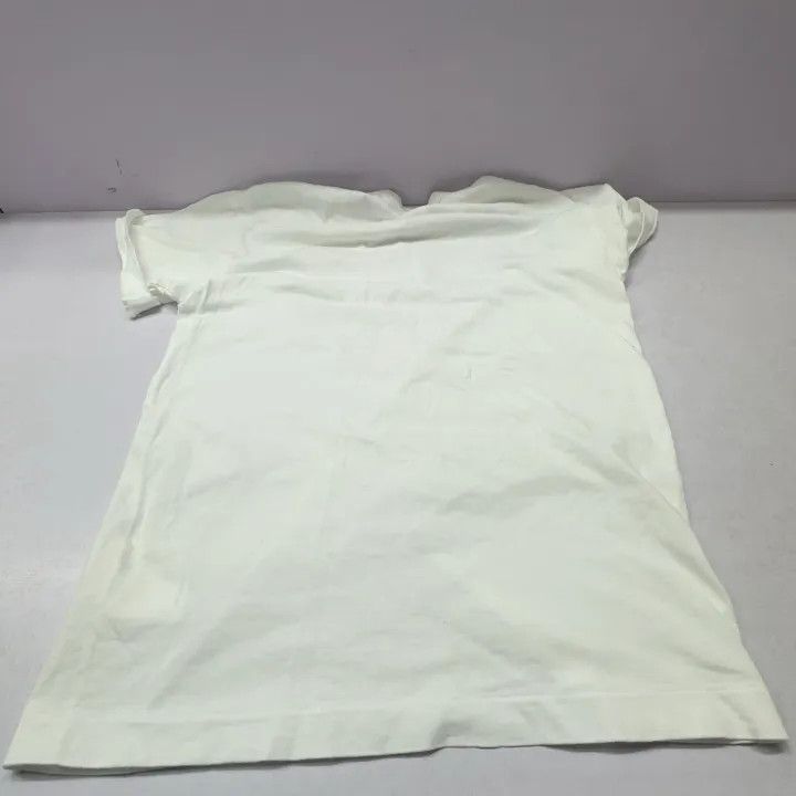 Comme des Garcons PLAY COMME des GARÇONS PLAY Red Heart Short Sleeve T-Shirt 0079 Size US M / EU 48-50 / 2 - 11 Thumbnail