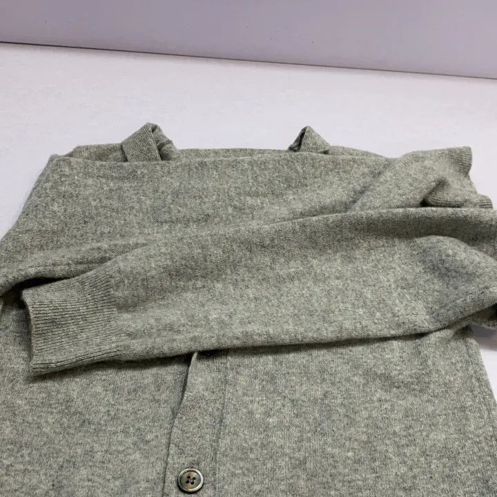 Comme des Garcons PLAY Comme des Garçons Play Gray Logo Sweater for Men 0079 Size US S / EU 44-46 / 1 - 9 Thumbnail