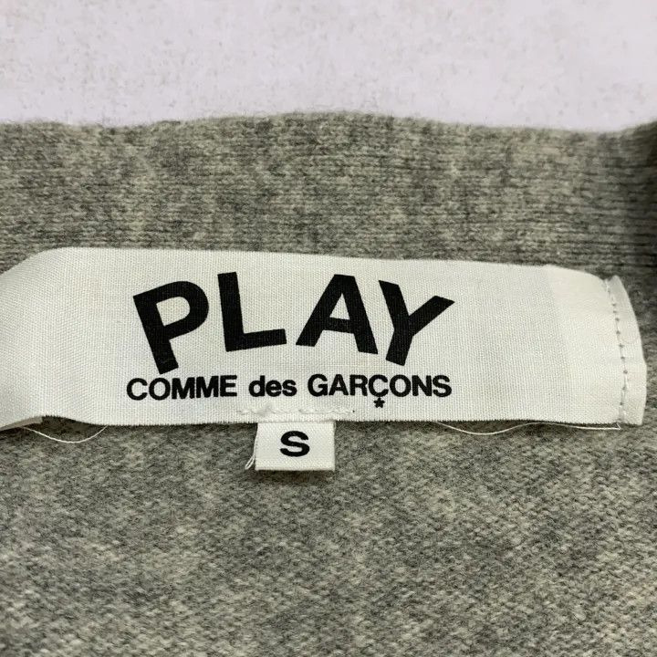Comme des Garcons PLAY Comme des Garçons Play Gray Logo Sweater for Men 0079 Size US S / EU 44-46 / 1 - 4 Thumbnail