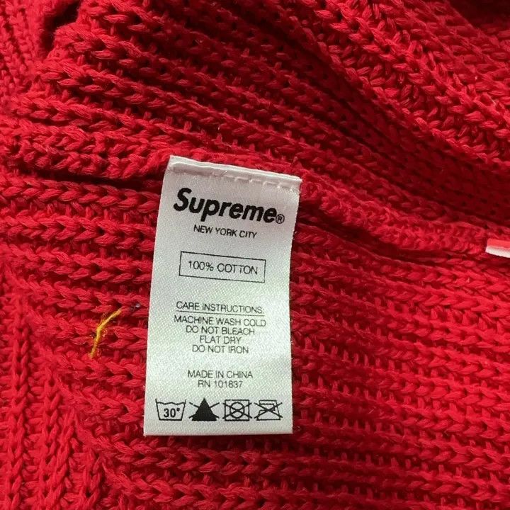 Comme des Garcons Supreme Comme des Garçons Red Sweater 0079 Size US M / EU 48-50 / 2 - 5 Thumbnail