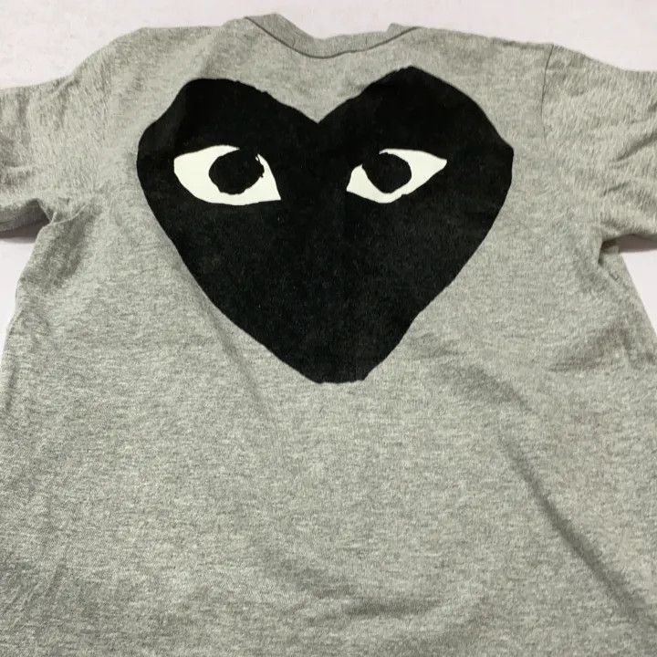 Comme des Garcons PLAY Comme des Garçons Play Gray Heart T-Shirt 0079 Size S / US 4 / IT 40 - 6 Thumbnail