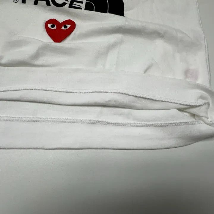 Comme des Garcons Comme des Garçons Play T-Shirt with The North Face Logo 0079 Size S / US 4 / IT 40 - 6 Thumbnail