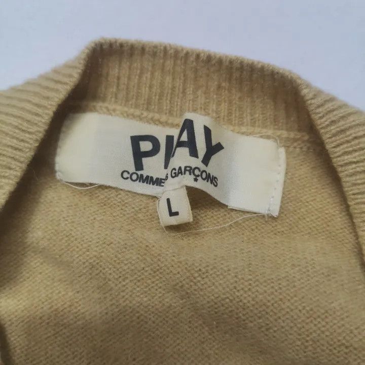 Comme des Garcons PLAY Comme des Garçons Play Beige Heart Cardigan 0079 Size L / US 10 / IT 46 - 4 Thumbnail