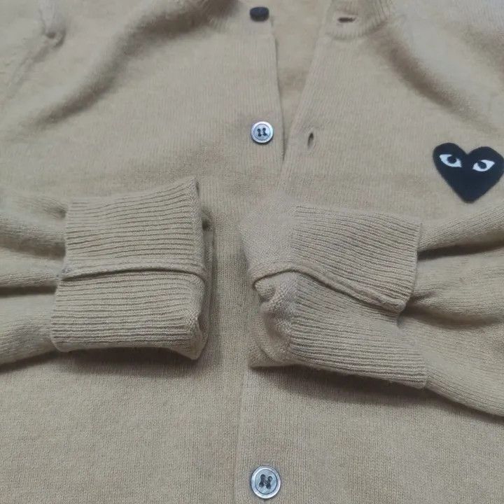 Comme des Garcons PLAY Comme des Garçons Play Beige Heart Cardigan 0079 Size L / US 10 / IT 46 - 10 Thumbnail