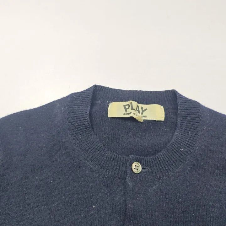 Comme des Garcons PLAY Comme des Garçons Play Navy Heart Cardigan 0079 Size S / US 4 / IT 40 - 8 Thumbnail