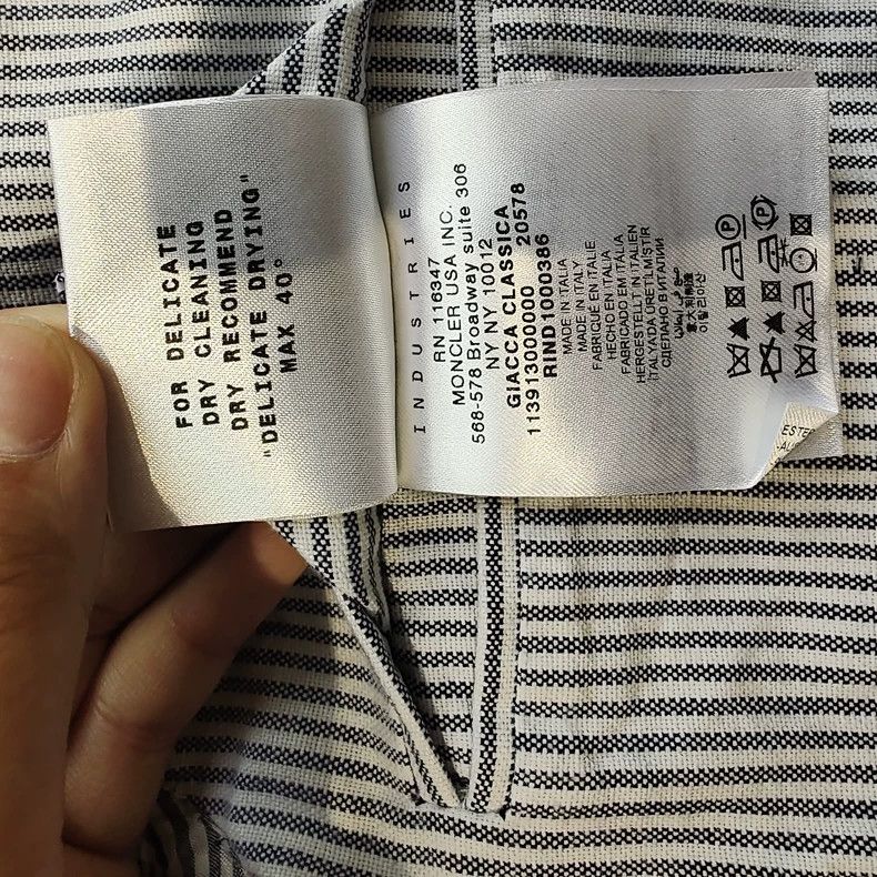 Thom Browne thombrowne&Moncler Co - branded Suit Jacket Size US S / EU 44-46 / 1 - 9 Thumbnail