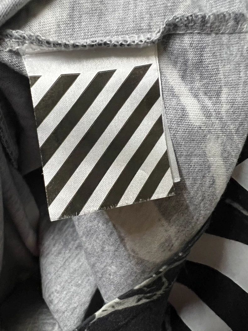 Off-White Off-White Men's Marble Print T-Shirt Size US M / EU 48-50 / 2 - 6 Thumbnail