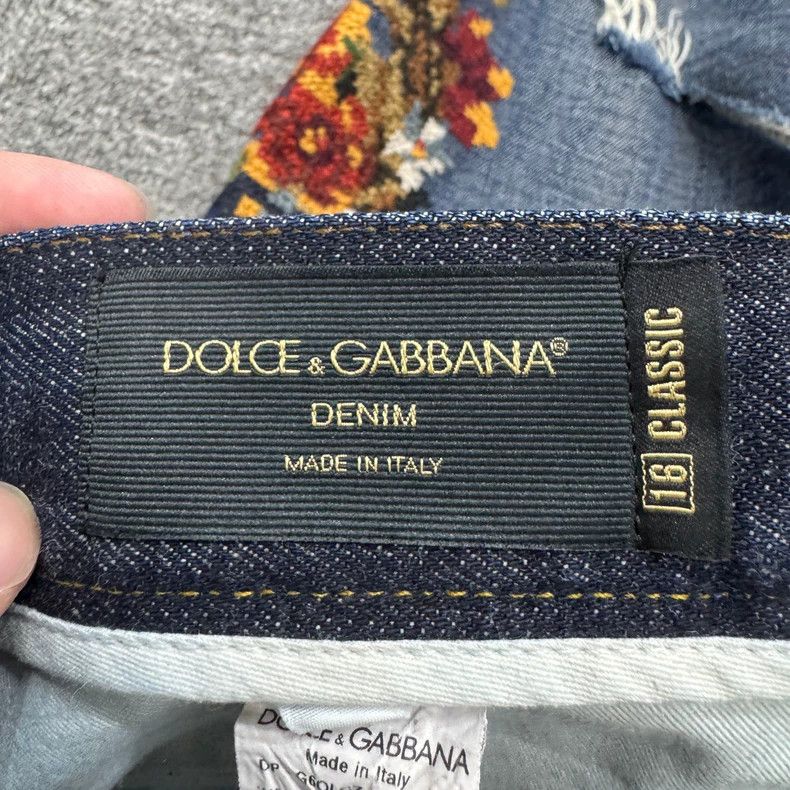 Dolce & Gabbana DG embroidered floral distressed jeans Size US 44 / EU 60 - 4 Thumbnail